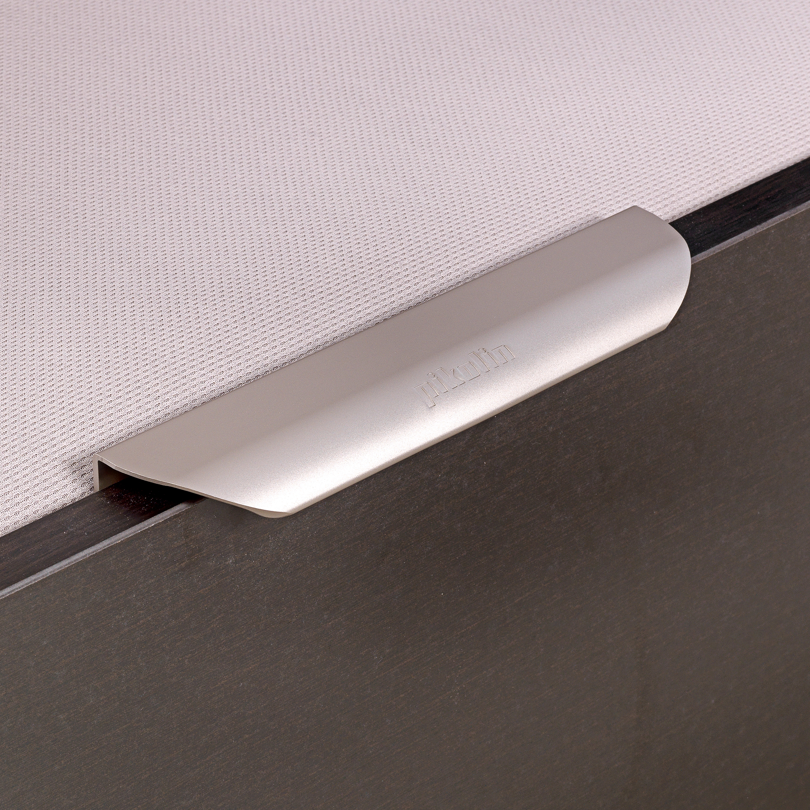 Canapé abatible de madera de alta capacidad tapa única de color wengué DESIGN