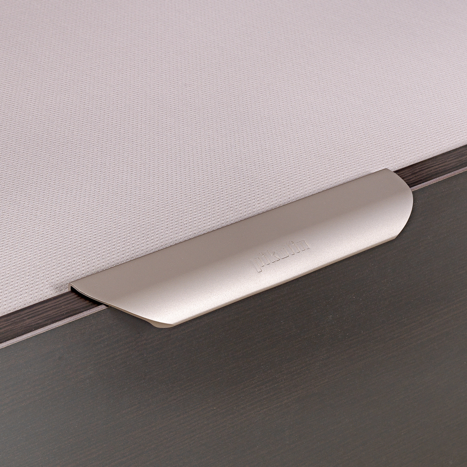 Canapé abatible de madera eléctrico de alta capacidad tapa única de color wengué DESIGN