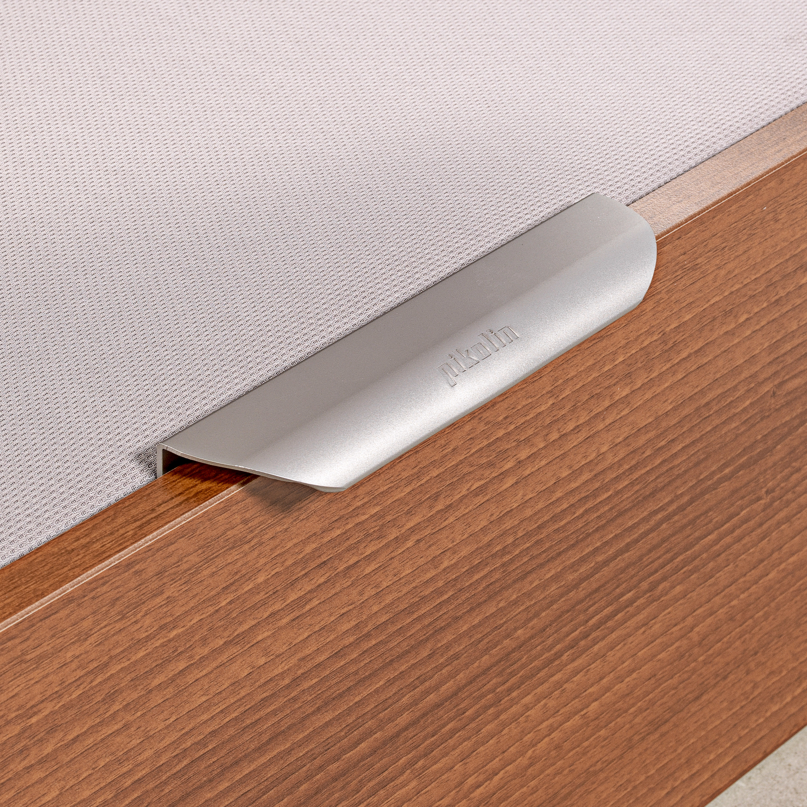 Canapé abatible de madera eléctrico  tapa única de color cerezo DESIGN